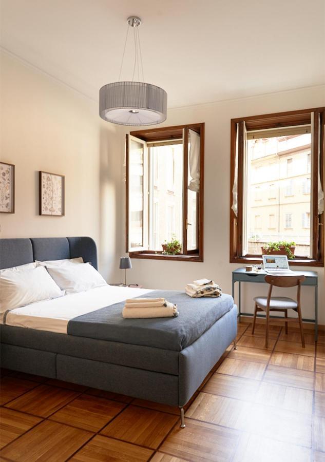 Appartement Cozy Duomo - Elegant & Quiet, 300M From Cathedral à Milan Extérieur photo